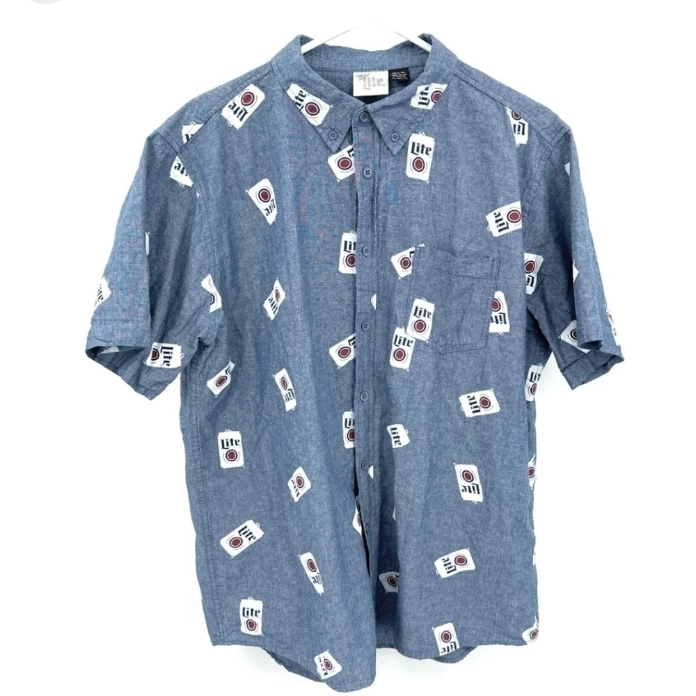 Beer Cans button-up short sleeve shirt size M